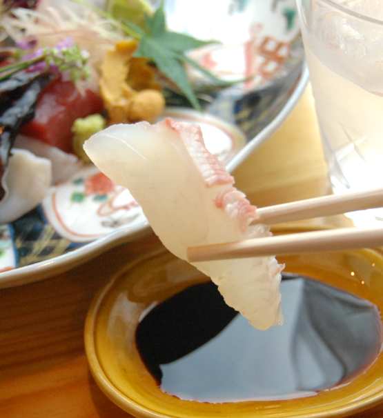 北新地駅から約徒歩３分　創作居酒屋　零